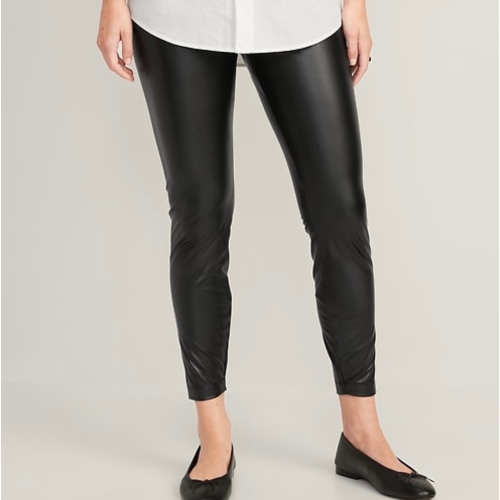 NWT Old Navy Faux Leather Pants; Black